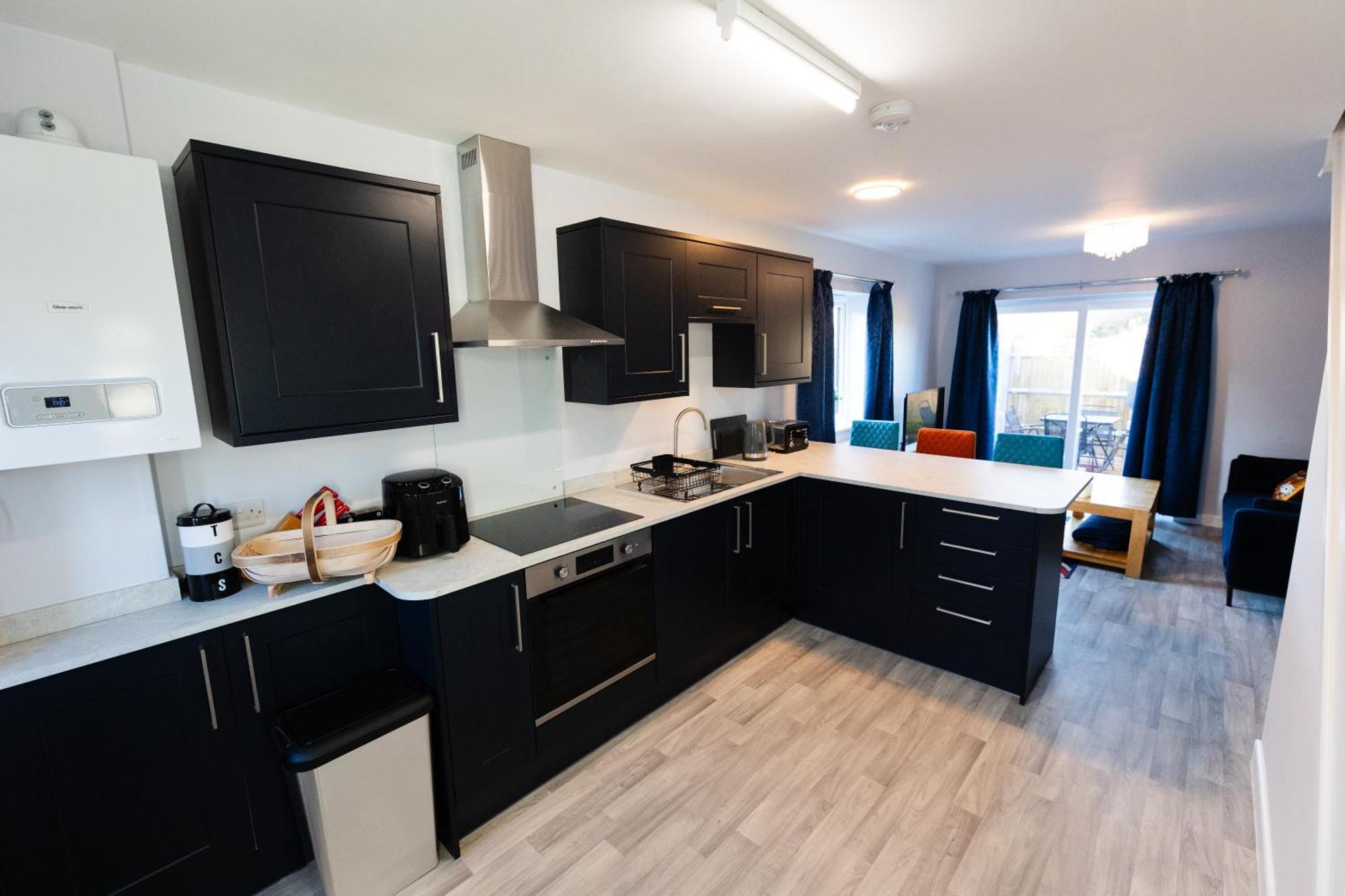 One Bridge End Apartment *